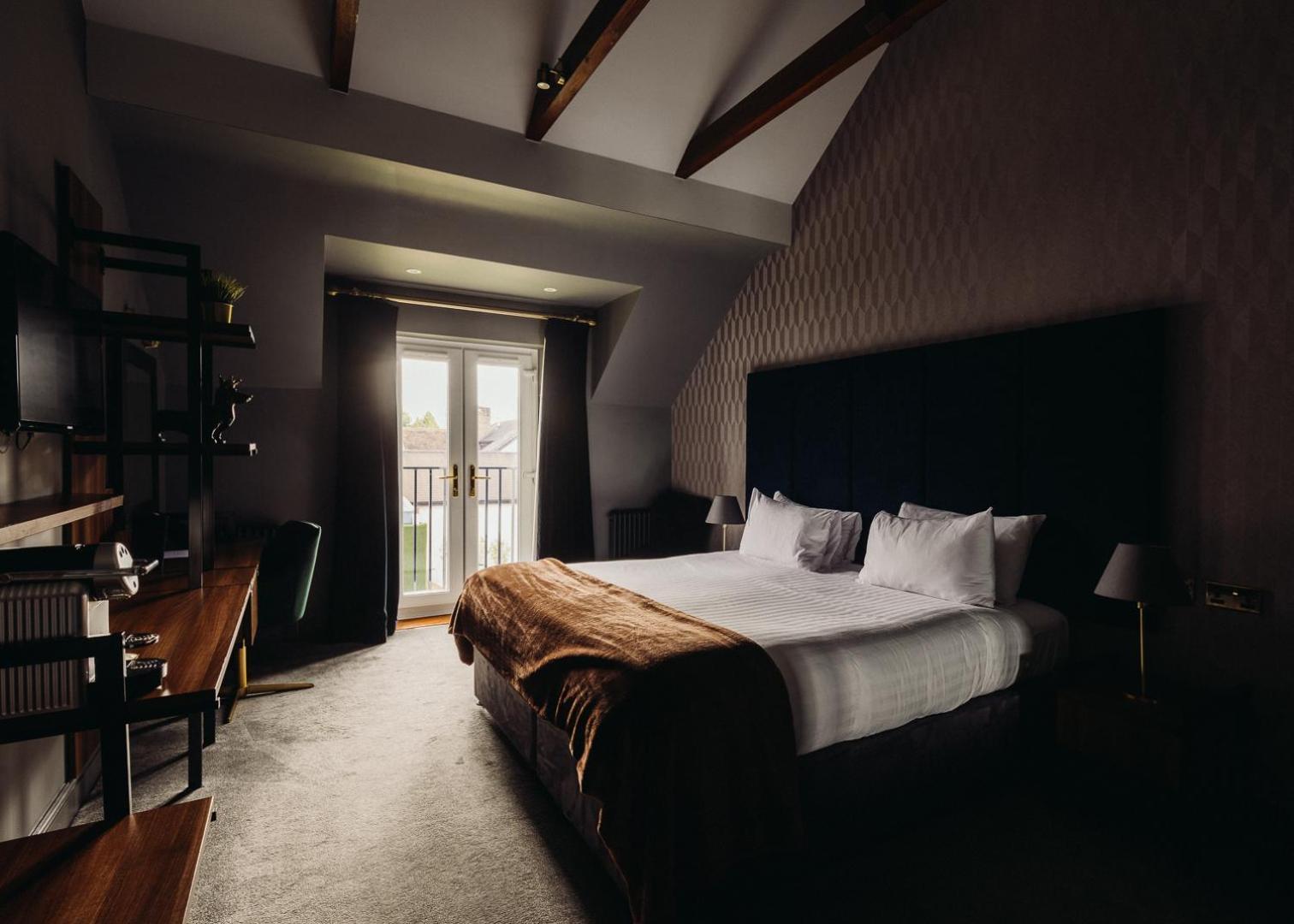 The Chesterton Hotel Бистер Экстерьер фото