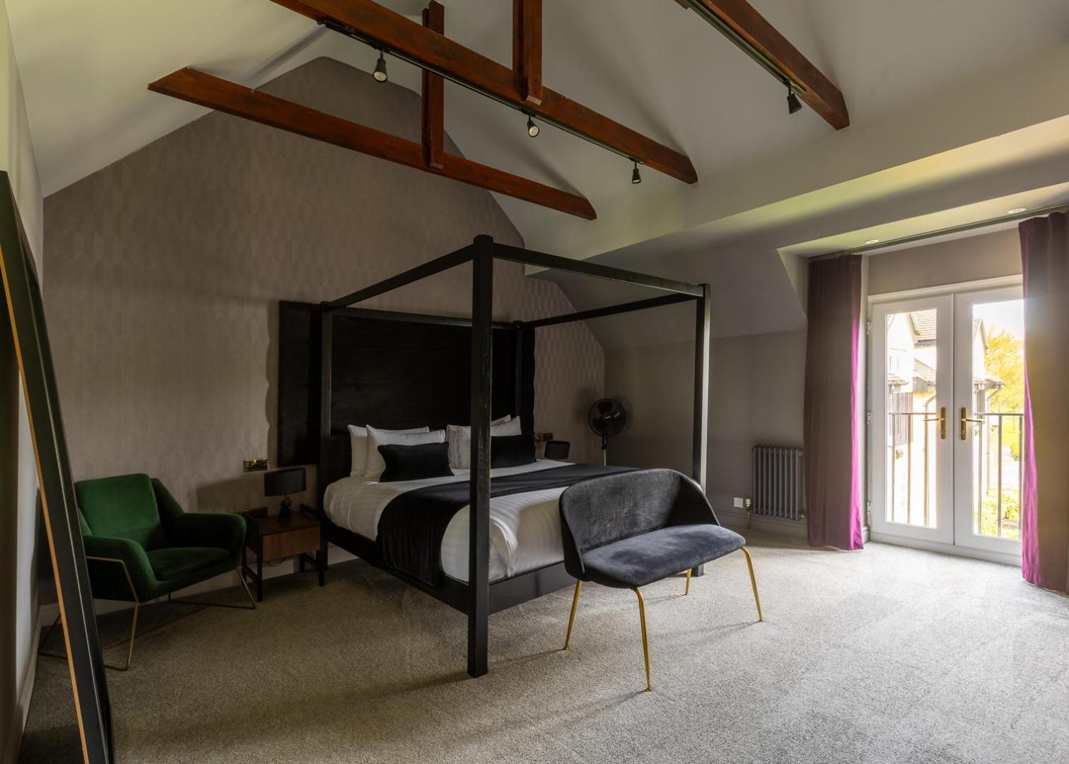 The Chesterton Hotel Бистер Экстерьер фото